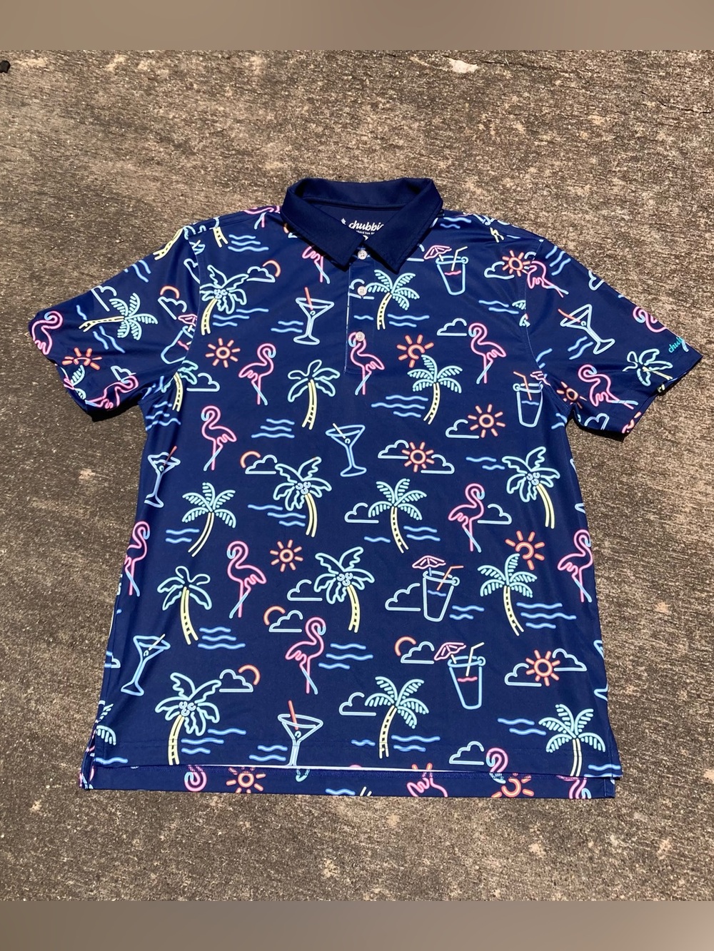 Chubbies Polo Shirt Mens Medium Blue Neon Palm Tree Flamingo Cocktail Golf AOP